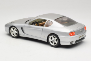 Ferrari 456 GT Plata Bburago 1:18 3336-S1 Metal - imagen 7 de 8