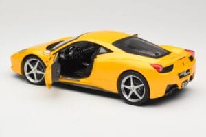 Ferrari 458 Italia Amarillo Hot Wheels 1:18 P9894 Metal - imagen 5 de 8