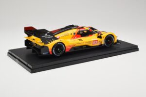 Ferrari 499P Hypercar AF Corse #83 R. Kubica / Y. Ye / R. Shwartzman 24 Hours of Le Mans 2024 Bburago 1:18 18-16313-83-VET Me - imagen 3 de 9