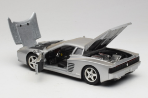 Ferrari 512 TR Plata Mira 1:18 6178-B1 Metal - imagen 5 de 8