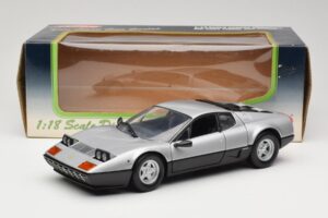 Ferrari 512BB Plata Kyosho 1:18 08171S Metal - imagen 8 de 8