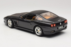 Ferrari 550 Maranello Negro Metalizado Bburago 1:18 3344-B1 Metal - imagen 7 de 8