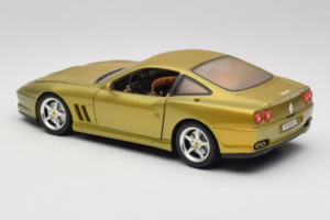Ferrari 550 Maranello Gold Metallic Braccio & Gotz Bburago 1:18 3044-G1 Metal - imagen 7 de 8