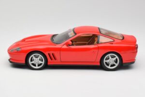 Ferrari 550 Maranello Rojo Maisto 1:18 31839 Metal - imagen 4 de 8
