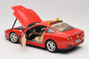 Ferrari 550 Maranello Safety Car Rosso Corsa Bburago 1:18 3064-P1 Metal - imagen 5 de 8