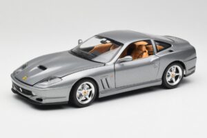 Ferrari 550 Maranello Plata Bburago 1:18 3344 Metal