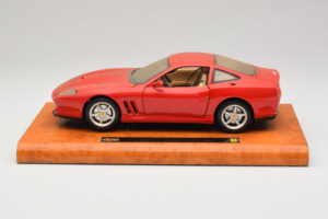 Ferrari 550 Maranello Technik Museum Speyer Edition Bburago 1:18 B001 Metal - imagen 4 de 8