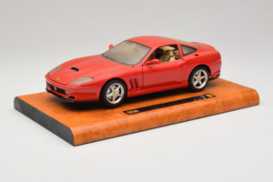 Ferrari 550 Maranello Technik Museum Speyer Edition Bburago 1:18 B001 Metal