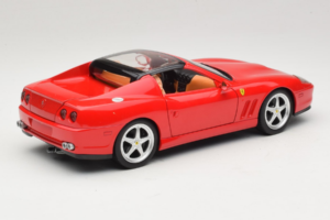Ferrari 575M Superamerica Rojo Hot Wheels 1:18 J2858 Metal - imagen 3 de 8