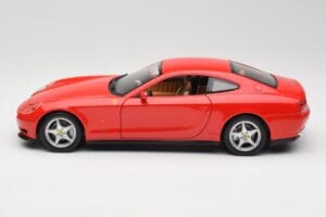 Ferrari 612 Scaglietti Rosso Corsa Hot Wheels 1:18 B6047 Metal - imagen 4 de 8