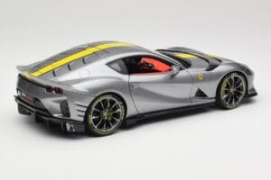 Ferrari 812 Competizione Grigio Coburn Bburago 1:18 18-01647 Metal - imagen 3 de 8