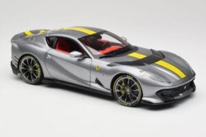 Ferrari 812 Competizione Grigio Coburn Bburago 1:18 18-01647 Metal - imagen 6 de 8