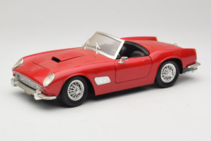 Ferrari California Descapotable Rojo Tonka 1:18 01109-P1 Metal
