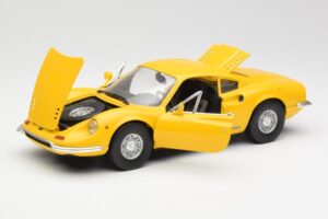 Ferrari Dino 246 GT Amarillo Anson 1:18 30301W Metal - imagen 2 de 8