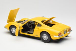 Ferrari Dino 246 GT Amarillo Anson 1:18 30301W Metal - imagen 5 de 8