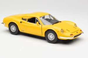 Ferrari Dino 246 GT Amarillo Anson 1:18 30301W Metal - imagen 6 de 8