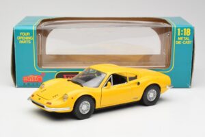 Ferrari Dino 246 GT Amarillo Anson 1:18 30301W Metal - imagen 8 de 8