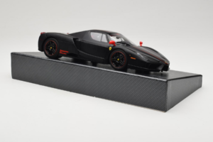 Ferrari Enzo Matt Black Edición Limitada BBR 1:18 HE180029 Metal - imagen 5 de 9