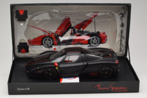 Ferrari Enzo Matt Black Edición Limitada BBR 1:18 HE180029 Metal - imagen 9 de 9