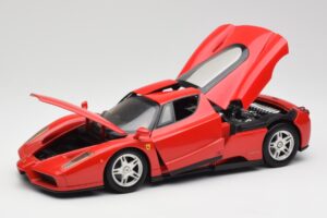 Ferrari Enzo Rojo Hot Wheels 1:18 56293 Metal - imagen 2 de 8
