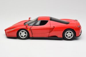 Ferrari Enzo Rojo Hot Wheels 1:18 56293 Metal - imagen 4 de 8