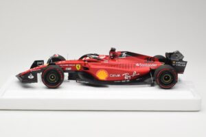 Ferrari F1-75 #16 C. Leclerc Winner Bahrain GP 2022 BBR 1:18 BBR221816 Resina - imagen 3 de 6