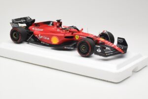 Ferrari F1-75 #16 C. Leclerc Winner Bahrain GP 2022 BBR 1:18 BBR221816 Resina - imagen 4 de 6