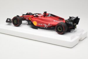 Ferrari F1-75 #16 C. Leclerc Winner Bahrain GP 2022 BBR 1:18 BBR221816 Resina - imagen 5 de 6