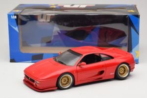 Ferrari F355 Berlinetta Rojo Con Llantas Doradas Personalizadas UT Models 1:18 180074020-P5 Metal - imagen 8 de 8
