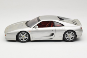 Ferrari F355 Berlinetta Plata UT Models 1:18 180074020-S1 Metal - imagen 4 de 8