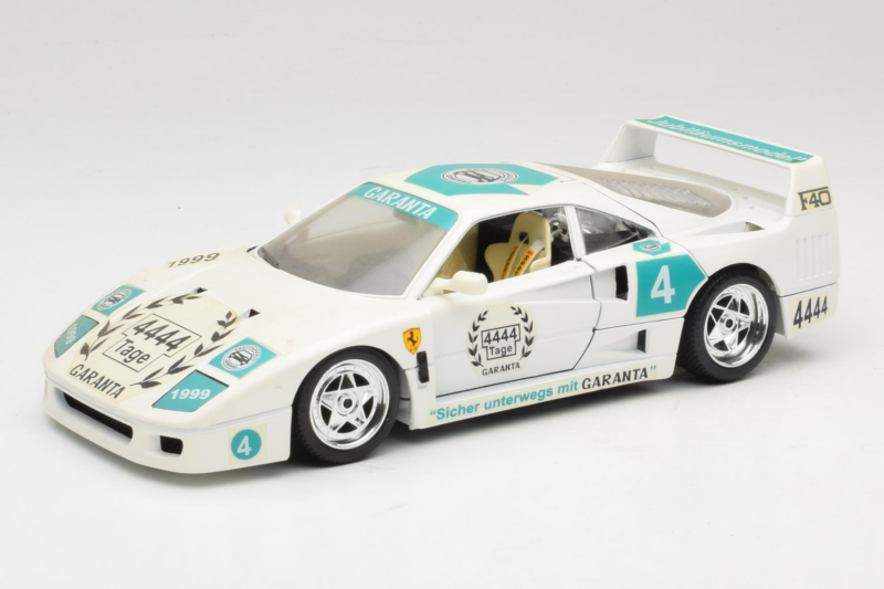 Ferrari F40 4444 Tage Garanta #4 Blanco Bburago 1:18 3332-W5 Metal