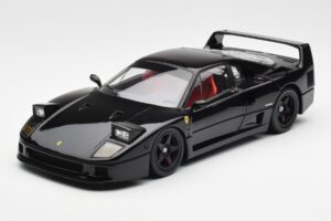 Ferrari F40 Negro Kyosho 1:18 08416BK Metal - imagen 3 de 10
