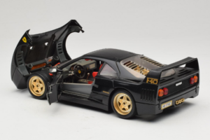Ferrari F40 Negro con Ruedas Doradas Bburago 1:18 3032-B2 Metal - imagen 5 de 8