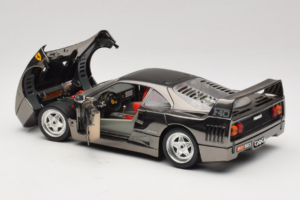 Ferrari F40 Chrome Black Bburago 1:18 3401-B1 Metal - imagen 5 de 8