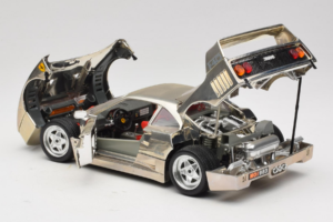 Ferrari F40 Chrome Silver Bburago 1:18 3401 Metal - imagen 5 de 8