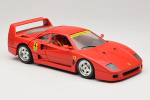 Ferrari F40 Club Deutschland Rojo Bburago 1:18 3032-L3 Metal - imagen 6 de 8