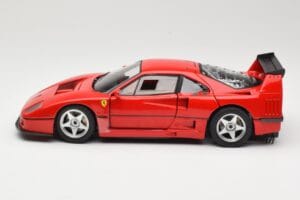 Ferrari F40 Competizione Test Version Rojo Hot Wheels 1:18 P9922 Metal - imagen 4 de 8