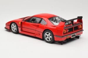 Ferrari F40 Competizione Test Version Rojo Hot Wheels 1:18 P9922 Metal - imagen 7 de 8