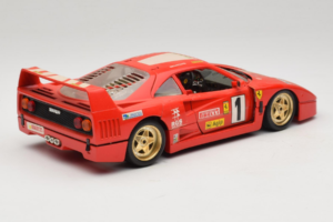 Ferrari F40 Evoluzione #1 Pirelli Rojo 1992 Bburago 1:18 3042-P1 Metal - imagen 3 de 8