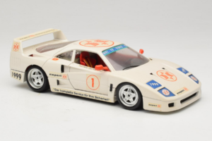 Ferrari F40 #1 Expert Blanco 1987 Bburago 1:18 3332-W2 Metal - imagen 6 de 8