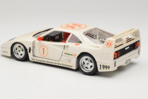 Ferrari F40 #1 Expert Blanco 1987 Bburago 1:18 3332-W2 Metal - imagen 7 de 8