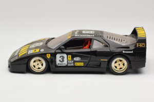 Ferrari F40 Magneti Marelli #3 Negro Bburago 1:18 3022-B1 Metal - imagen 4 de 8
