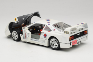 Ferrari F40 #16 Borsenmodells Blanco Limited Edition 333 pcs 1987 Bburago 1:18 3332-W1 Metal - imagen 5 de 8
