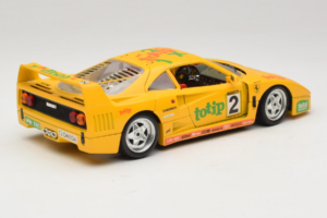 Ferrari F40 Totip Jolly Club #2 Amarillo Bburago 1:18 3332-Y1 Metal - imagen 3 de 8