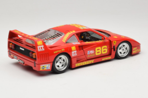 Ferrari F40 LM #86 Ch. Pozzi IMSA 24 Hours of Le Mans 1985 Rojo Bburago 1:18 3332-P6 Metal - imagen 3 de 8