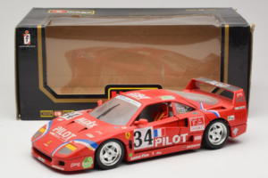Ferrari F40 LM Pilot #34 Ferte / Thavenin / Palau 24 Hours of Le Mans 1995 Rojo Bburago 1:18 3032-P3 Metal - imagen 8 de 8