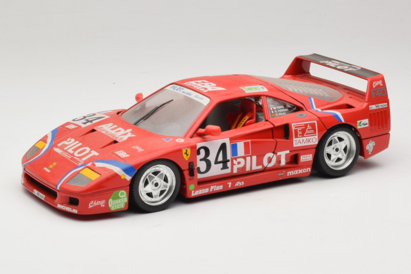 Ferrari F40 LM Pilot #34 Ferte / Thavenin / Palau 24 Hours of Le Mans 1995 Rojo Bburago 1:18 3032-P3 Metal