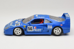 Ferrari F40 Pilot #56 Azul Bburago 1:18 3332-BL1 Metal - imagen 4 de 8