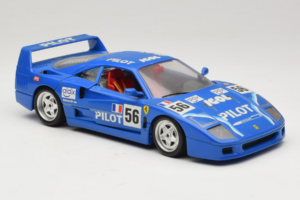 Ferrari F40 Pilot #56 Azul Bburago 1:18 3332-BL1 Metal - imagen 6 de 8