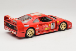 Ferrari F40 Evoluzione #1 Pirelli Agip Rojo con Ruedas Doradas 1992 Bburago 1:18 3042-P2 Metal - imagen 3 de 8
